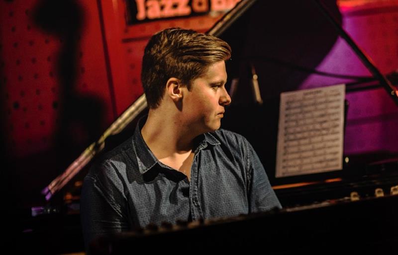 Daniel Bulatkin Quartet - preview image